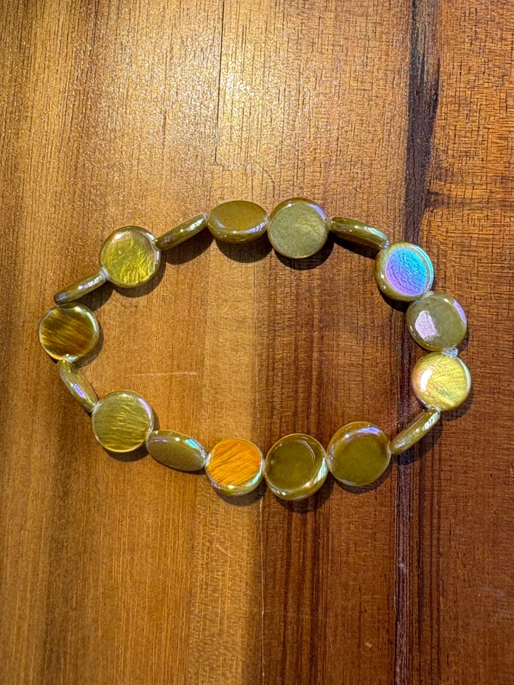 Handcrafted Aurora Iridescent Amber-Tone Beaded Bracelet Gold Pink Purple Size